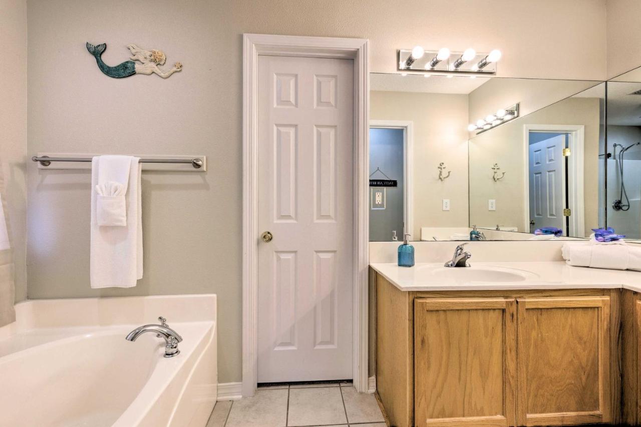 Orange Beach Home With Hot Tub Less Than 2 Mi To The Wharf Exterior foto