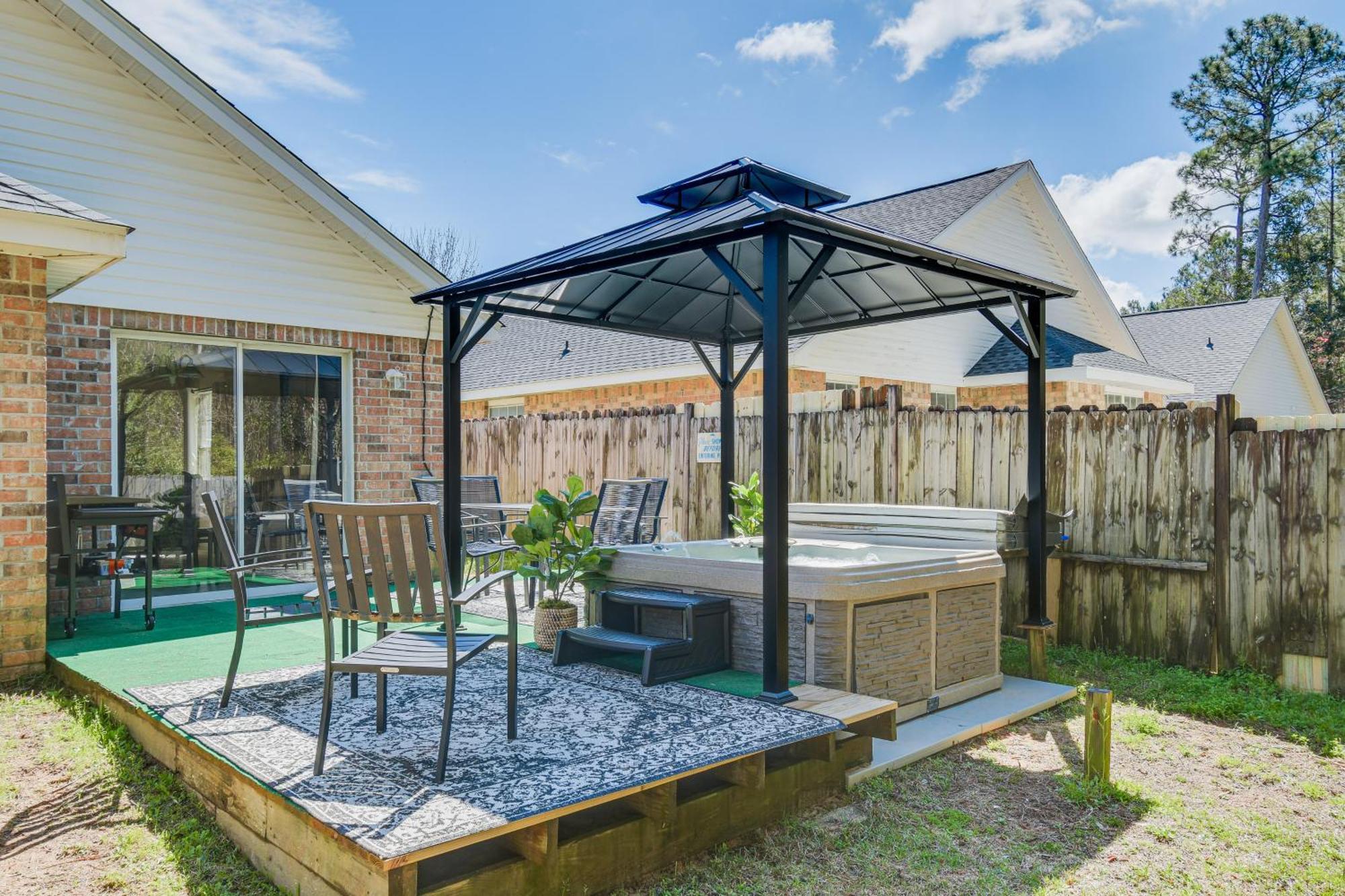 Orange Beach Home With Hot Tub Less Than 2 Mi To The Wharf Exterior foto
